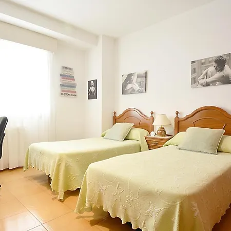 Centrico Apartamento En 산신소